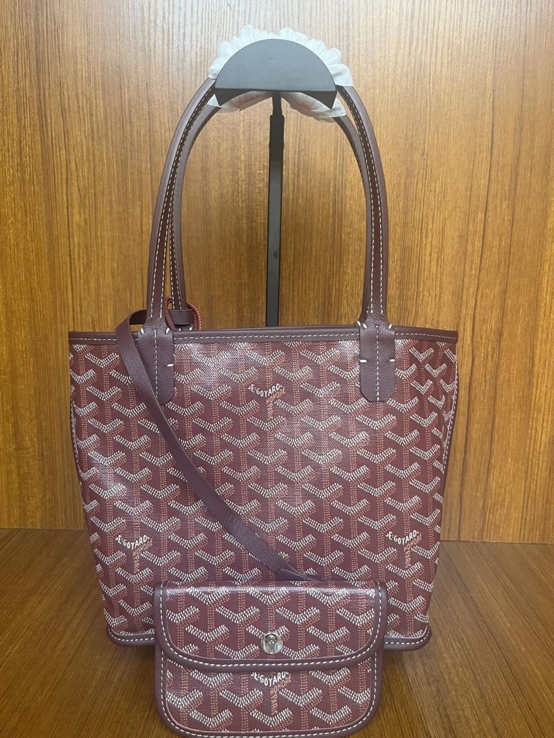 Goyard Shopping Bags